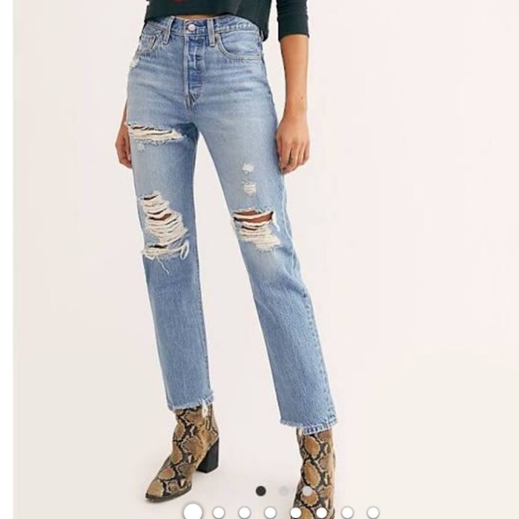 Levi's Denim - LEVI’S 501 HIGH RISE DISTRESSED STRAIGHT LEG🎀